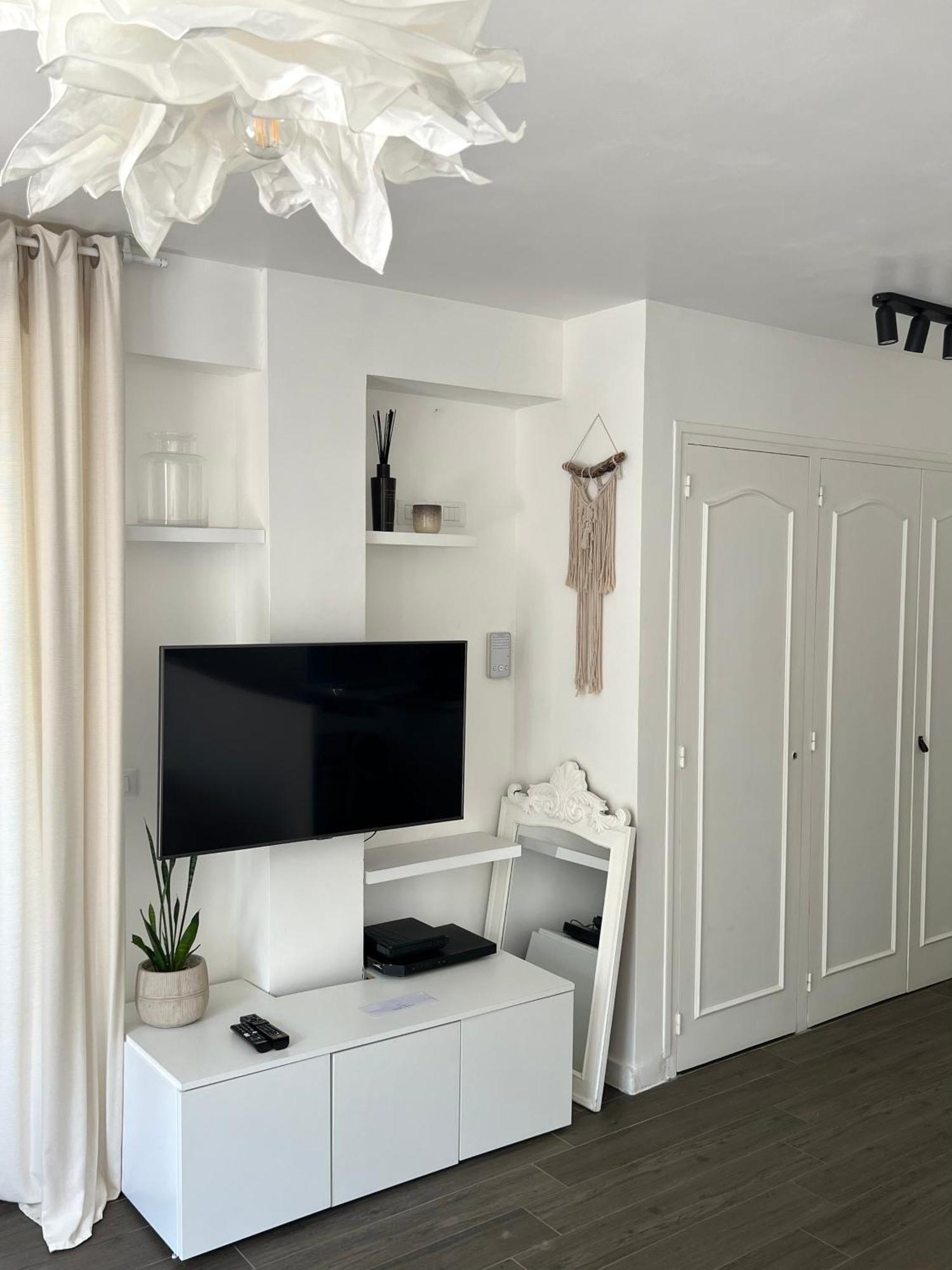 Cosy Studio With Garden And Free Parking - La Turbie Ngoại thất bức ảnh